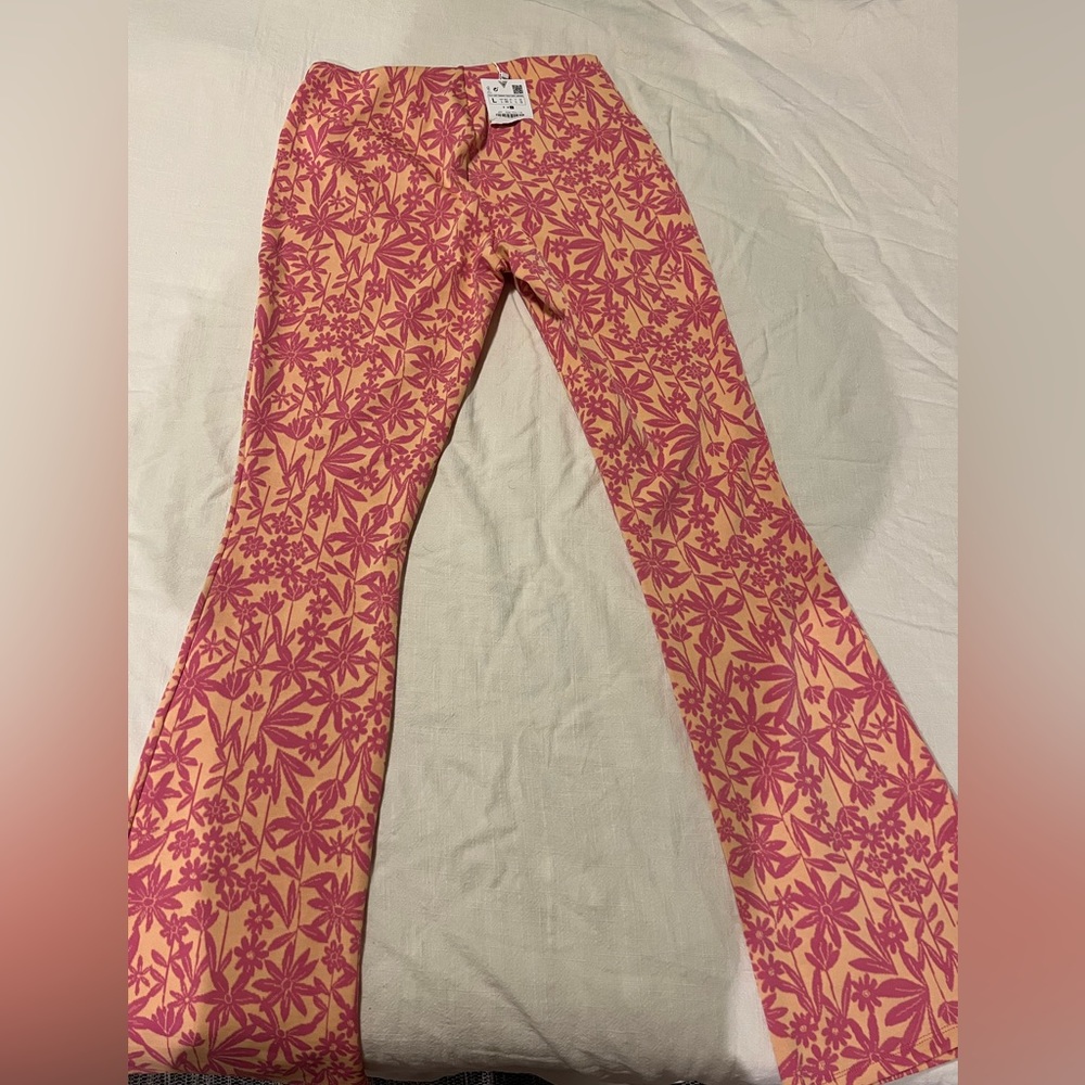 ZARA Brand new with tags, stretchy bell bottom pants sz L